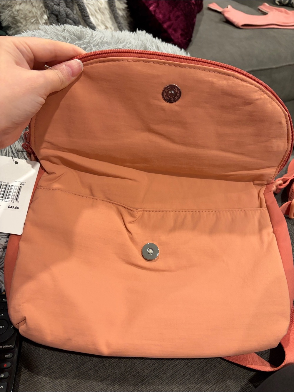 Hurley Horizon Crossbody Bag - Pink - NWT!! women’s bags shoulder new with tags - Picture 7 of 11